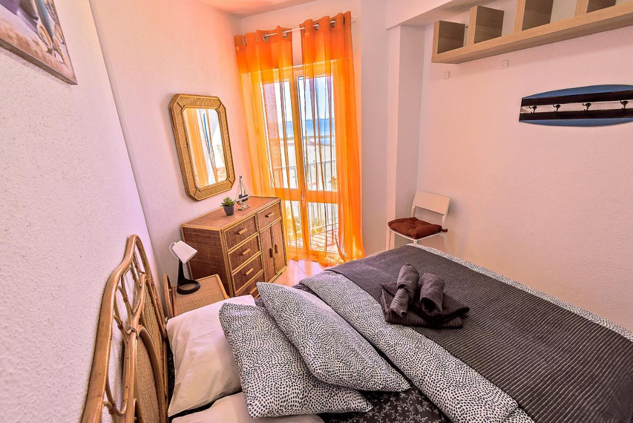 En Playa Apartamento Con Balcon, Wifi エル・プエルト・デ・サンタ・マリア エクステリア 写真